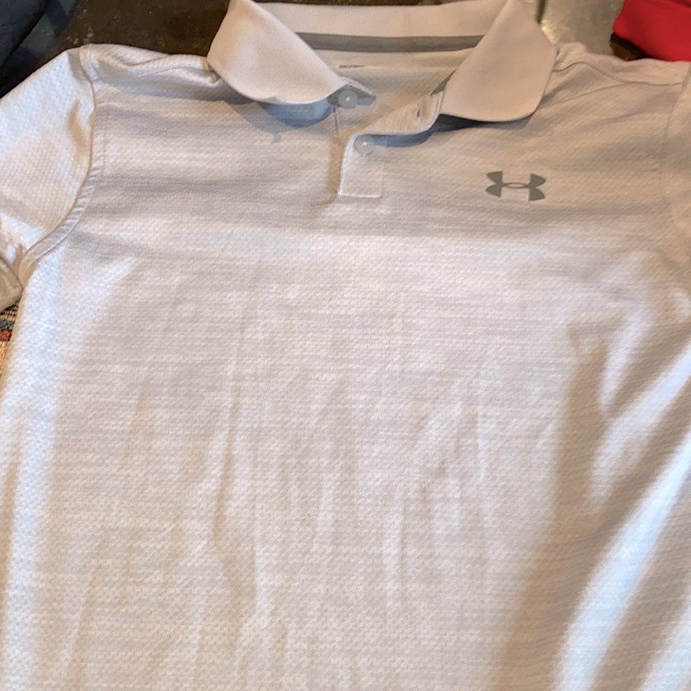 Boys Under Armour Polo Shirts Size Youth Medium